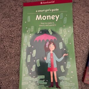 American Girl Guide: Money - Green Cover